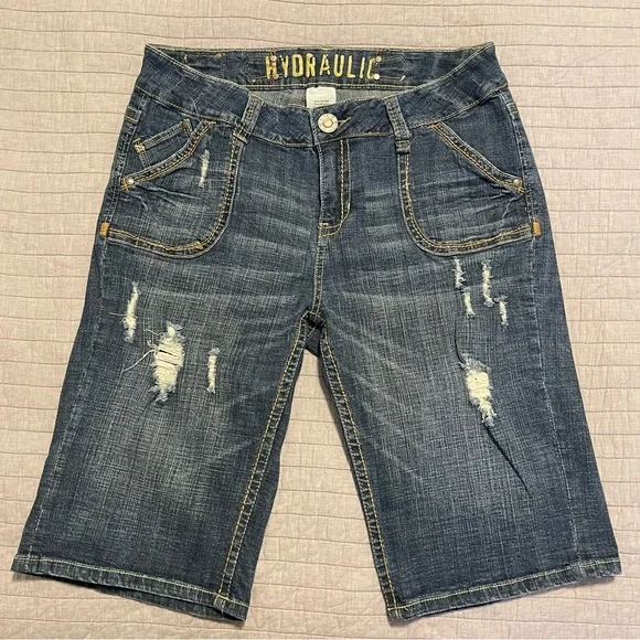 Hydraulic Jean Bermuda Shorts Women's Size 14 Distressed - Picture 1 of 8